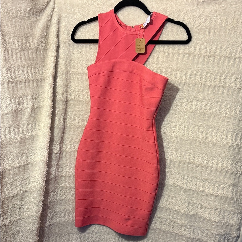 🌸 Band of Stars Coral Bodycon Dress